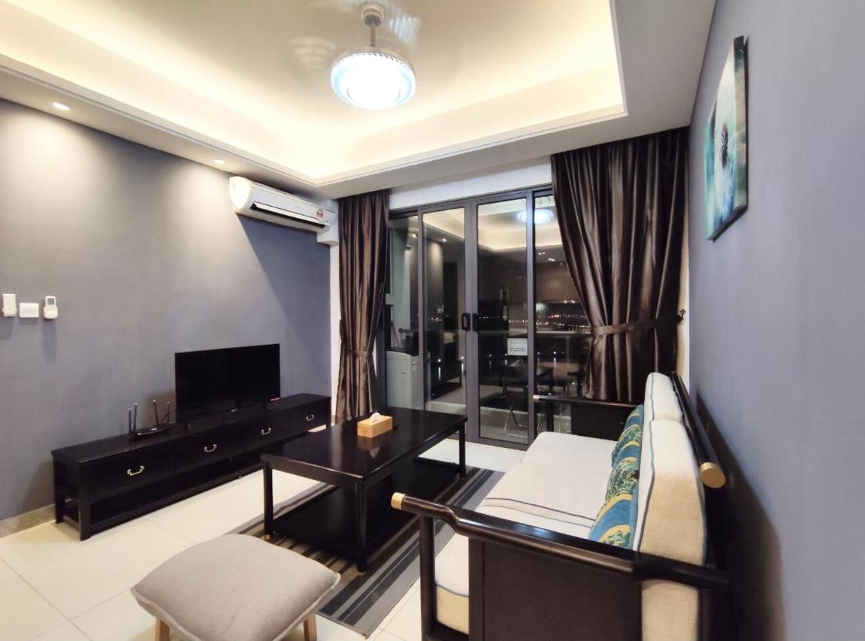 Luxury Homestay R&f Princess Cove Apartment